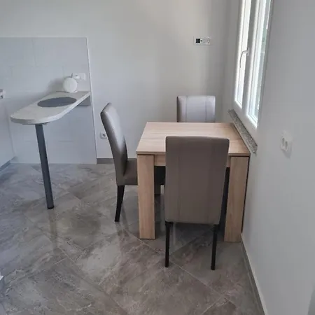 Sea Breeze Apartmán Stanici