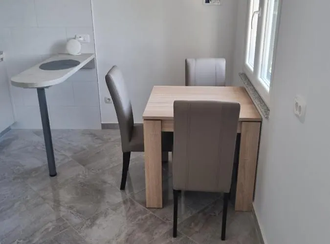 Sea Breeze Apartmán Stanici